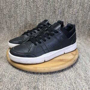 ON Running The Roger Advantage Womens Size 9 Black White Sneakers 48.99428 READ!